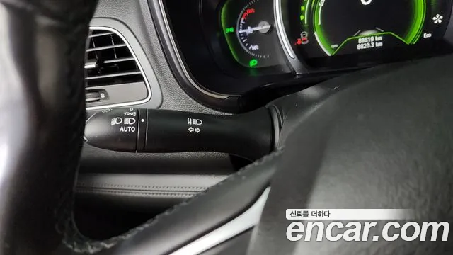 Renault-KoreaSamsung QM6 Новый QM6 2.0 GDe Première 2WD — Фото автомобиля 28