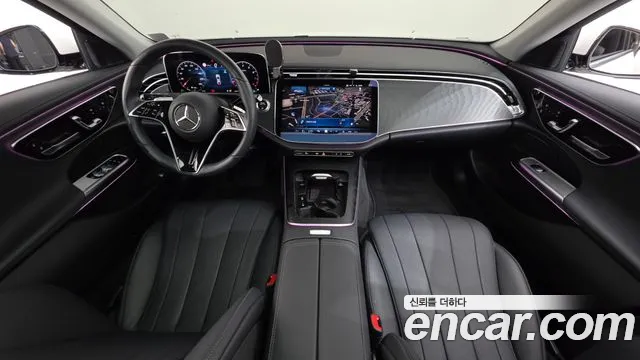 Mercedes-Benz E-Class — Фото автомобиля 7