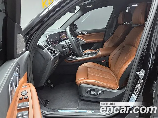 BMW X7 — Фото автомобиля 12
