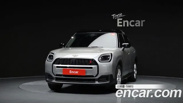 Mini Countryman — Фото автомобиля 3