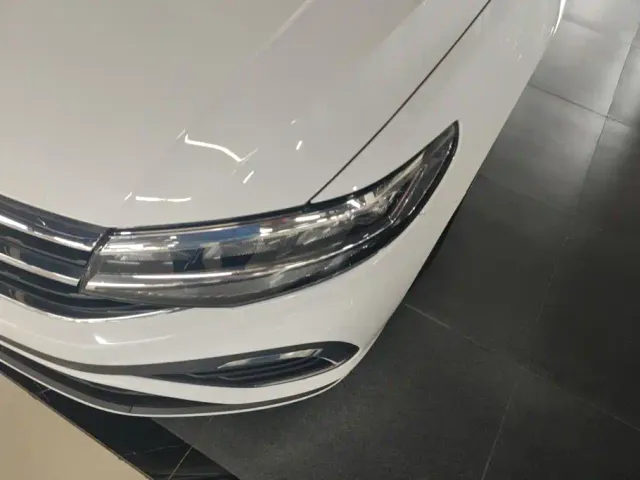 Volkswagen Bora — Фото автомобиля 5