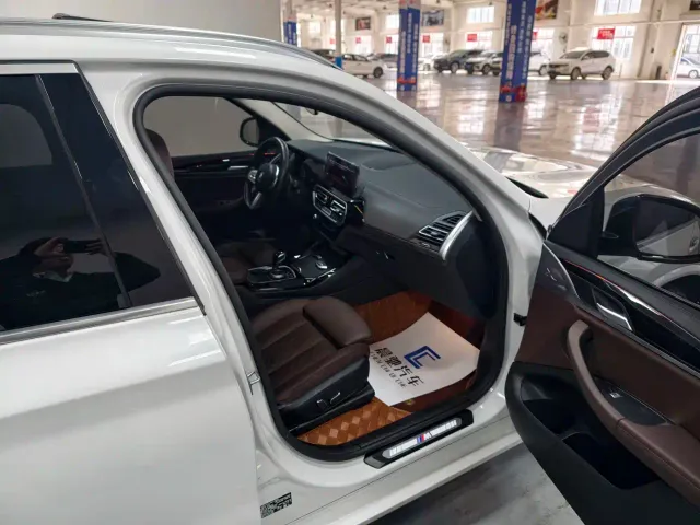 BMW X3 — Фото автомобиля 17