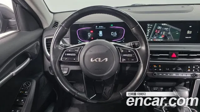 Kia Seltos — Фото автомобиля 22