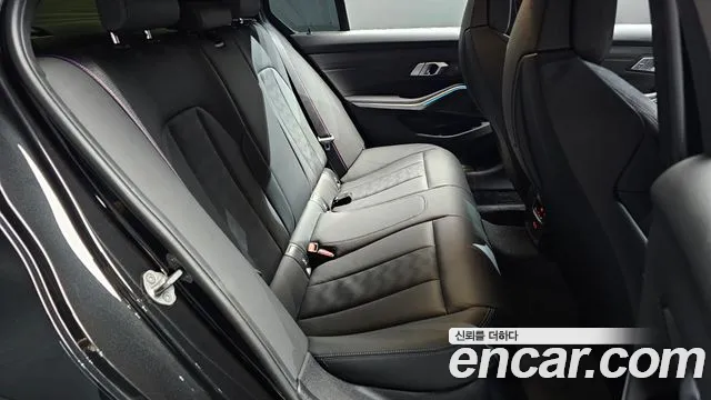 BMW M3 — Фото автомобиля 12
