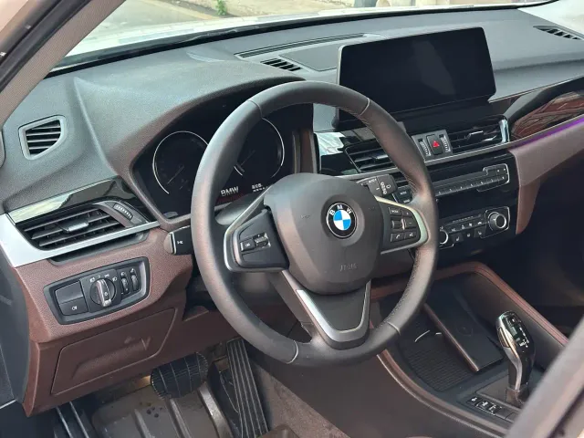 BMW X1 — Фото автомобиля 7