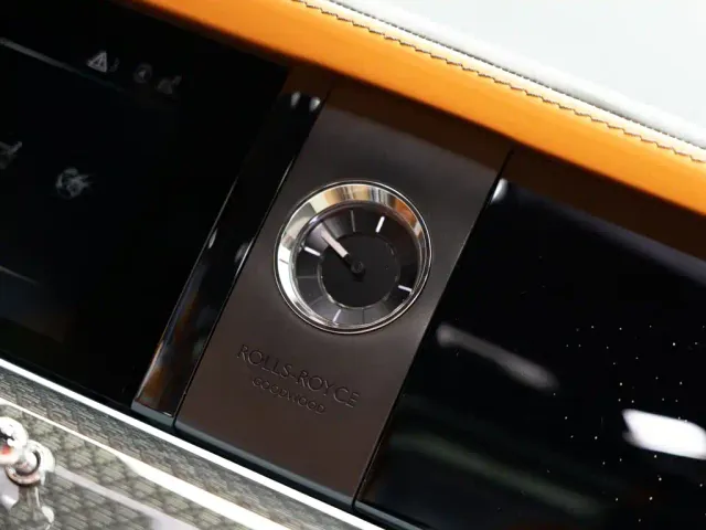 Rolls-Royce Ghost — Фото автомобиля 27