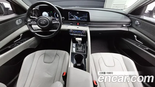 Hyundai Avante CN7 — Фото автомобиля 7
