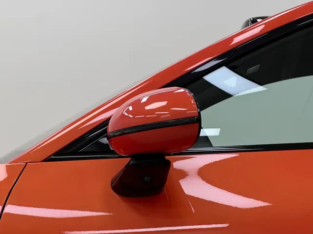 Xiaomi SU7 — Фото автомобиля 11