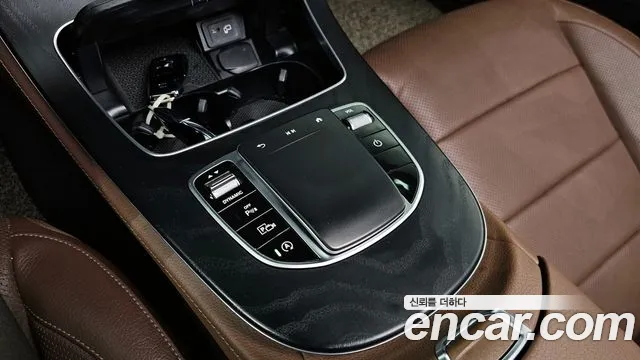 Mercedes-Benz E-Class W213 — Фото автомобиля 17