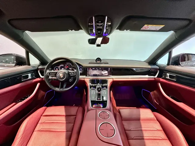 Porsche Panamera — Фото автомобиля 15