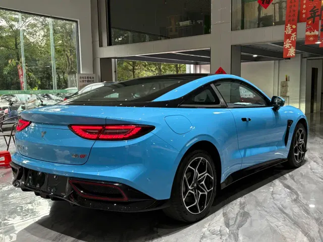 Hozon Neta GT — Фото автомобиля 27