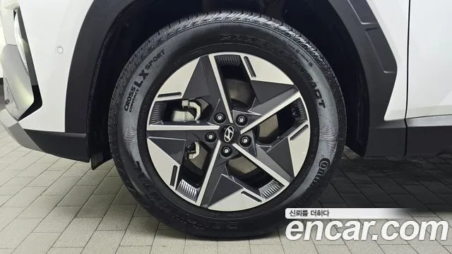 Hyundai Tucson NX4 — Фото автомобиля 5