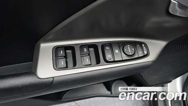 Kia Niro Niro Plus Air — Фото автомобиля 29