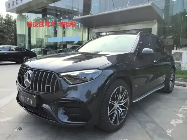 Фотография автомобиля — Mercedes-Benz GLC-Class AMG