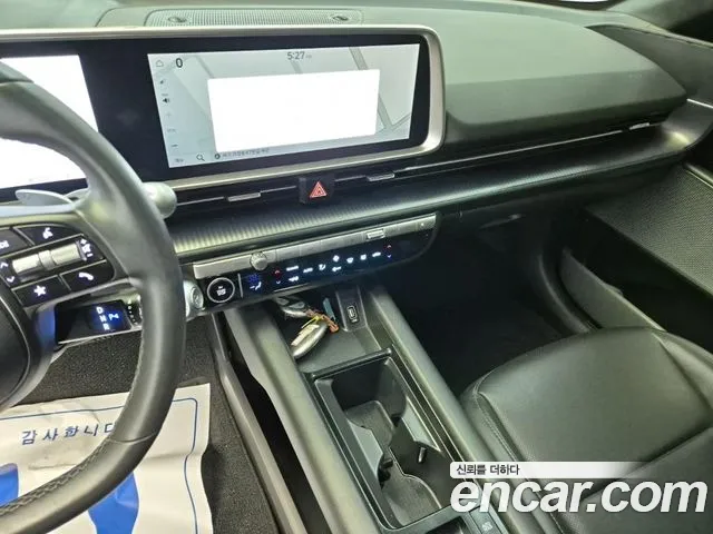 Hyundai Ioniq 6 — Фото автомобиля 10