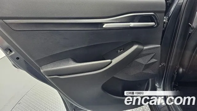 Kia Seltos — Фото автомобиля 14