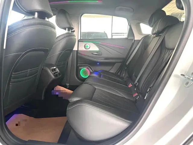 Chery Arrizo 8 — Фото автомобиля 5