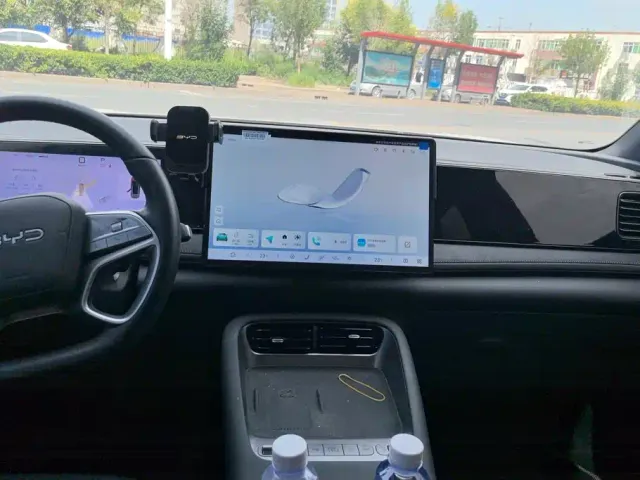 BYD Sealion 06 — Фото автомобиля 13