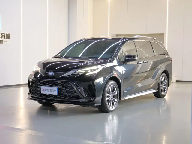 Фотография автомобиля — Toyota Granvia