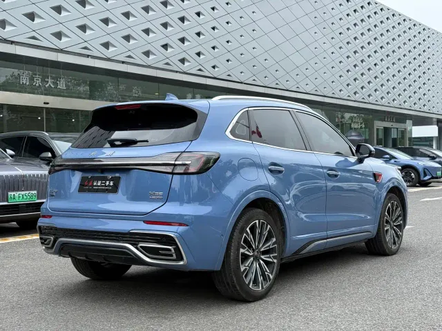 Hongqi HS5 — Фото автомобиля 7