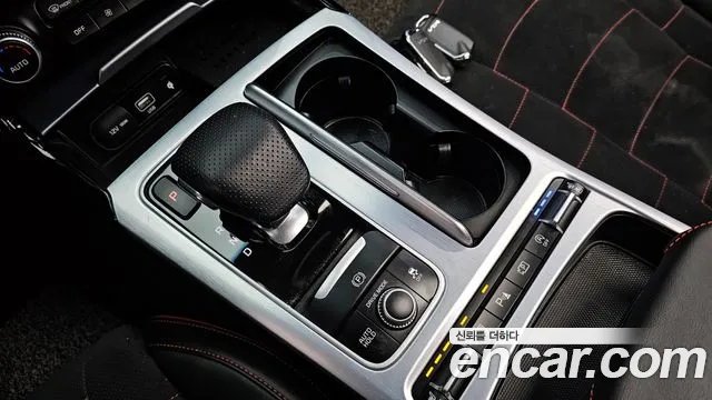 Kia Stinger Stinger Meister — Фото автомобиля 9
