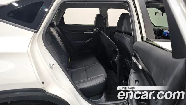 Kia Seltos Новый Seltos Бензин 2.0 2WD — Фото автомобиля 11