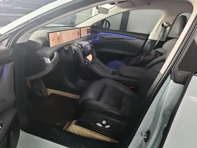 IM Motors LS6 — Фото автомобиля 9
