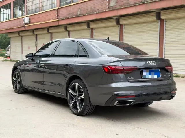 Audi A4L — Фото автомобиля 6
