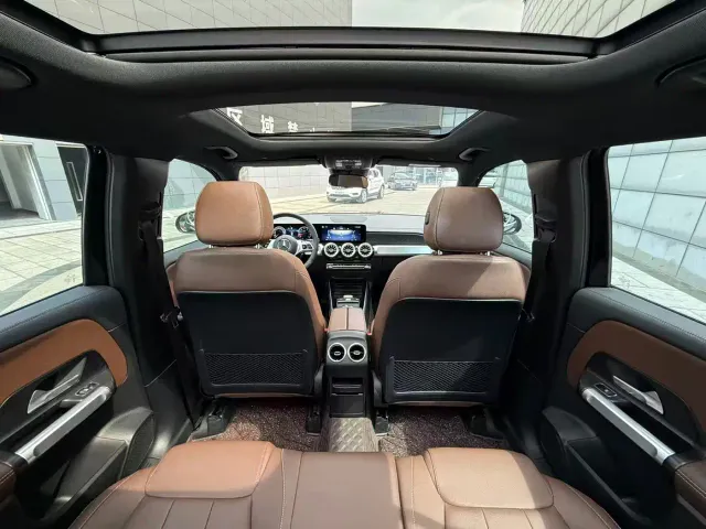 Mercedes-Benz GLB-Class — Фото автомобиля 14