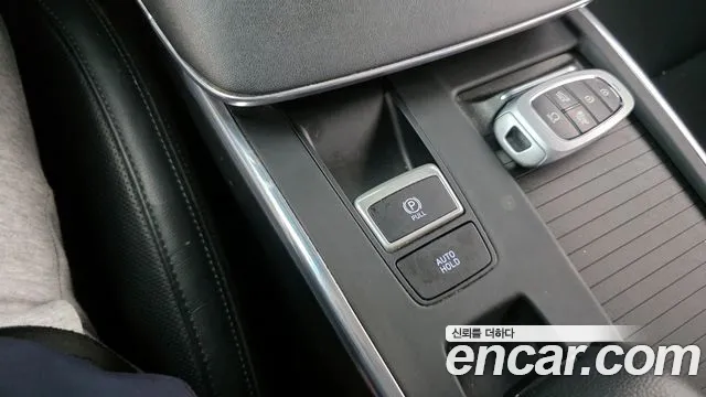 Hyundai Grandeur Premium — Фото автомобиля 20