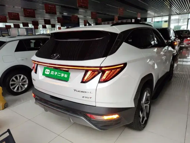Hyundai Tucson — Фото автомобиля 6
