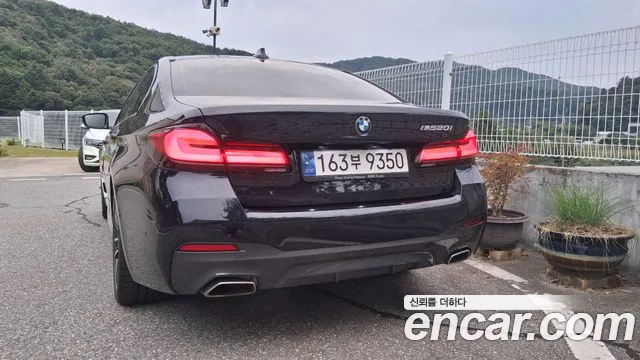 BMW 5 Series G30 — Фото автомобиля 4