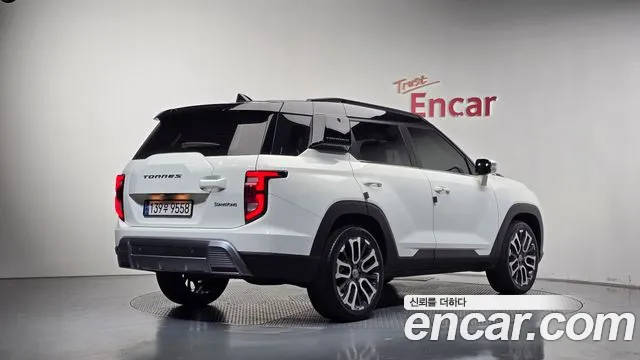 KGM Torres — Фото автомобиля 2