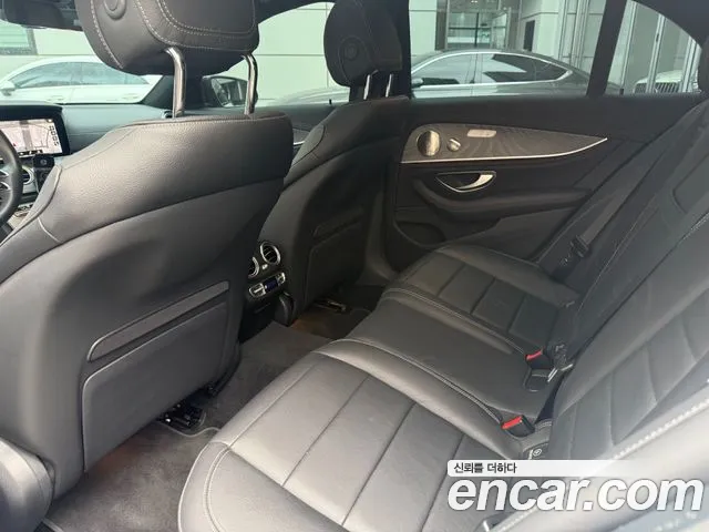 Mercedes-Benz E-Class W213 — Фото автомобиля 9