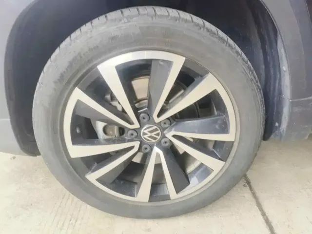Volkswagen Tharu — Фото автомобиля 7