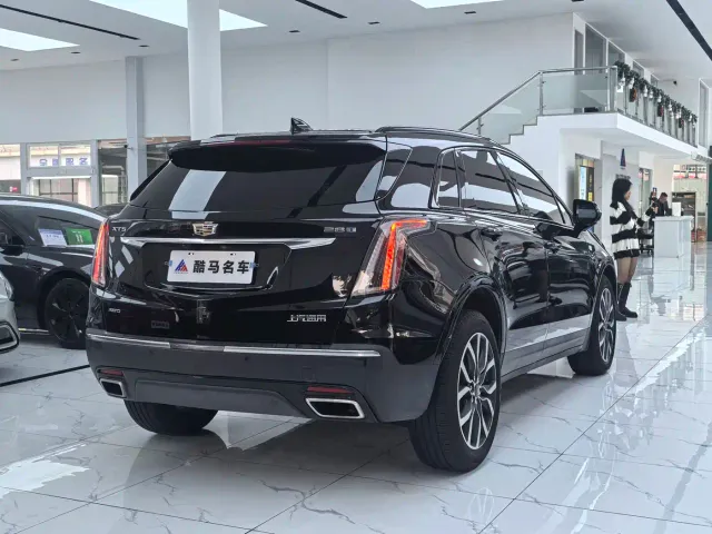 Cadillac XT5 — Фото автомобиля 15