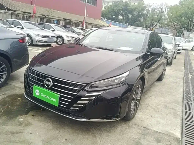 Фотография автомобиля — Nissan Teana