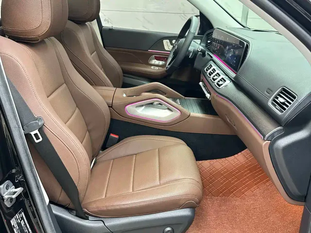 Mercedes-Benz GLE-Class — Фото автомобиля 13