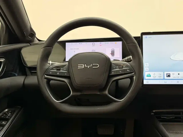 BYD Seal — Фото автомобиля 9