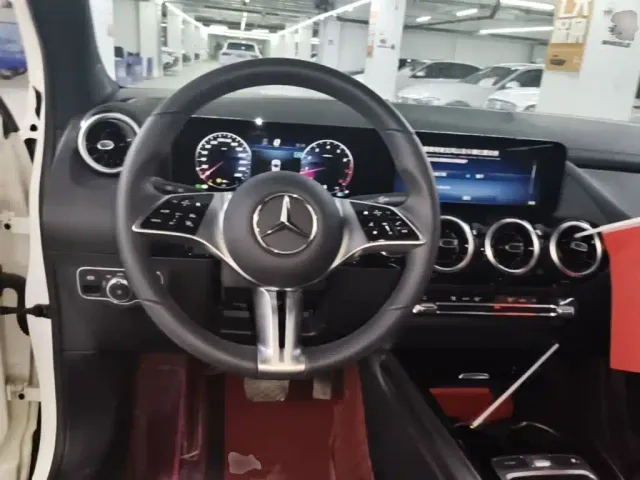 Mercedes-Benz GLA-Class — Фото автомобиля 10