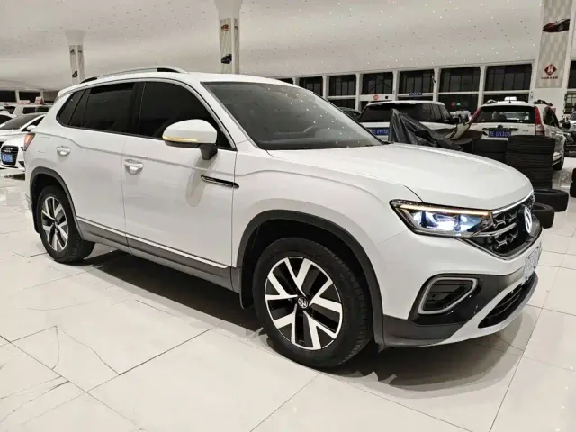 Volkswagen Tayron — Фото автомобиля 3