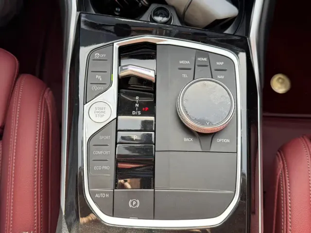 BMW 3 Series — Фото автомобиля 12