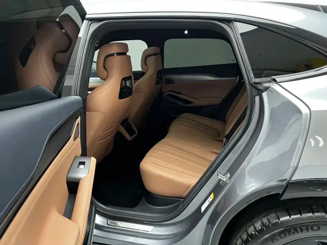 BYD Song L EV — Фото автомобиля 5