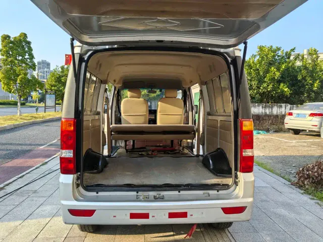 Dongfeng Xiaokang DFSK C35 — Фото автомобиля 8
