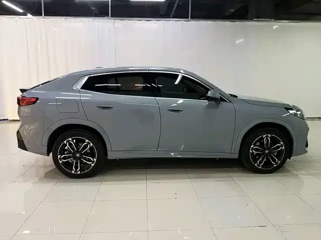 BMW X2 — Фото автомобиля 8