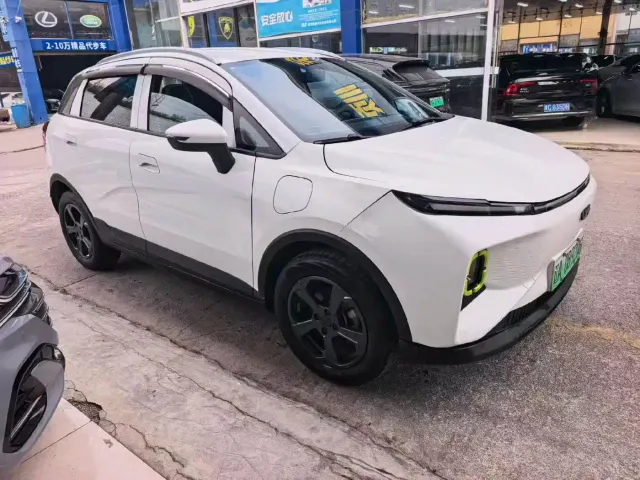 Geely Geometry E Firefly — Фото автомобиля 3