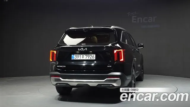 Kia Sorento — Фото автомобиля 4