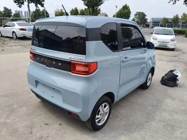 Wuling Hongguang Mini EV — Фото автомобиля 6