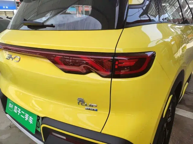 BYD Yuan UP — Фото автомобиля 7