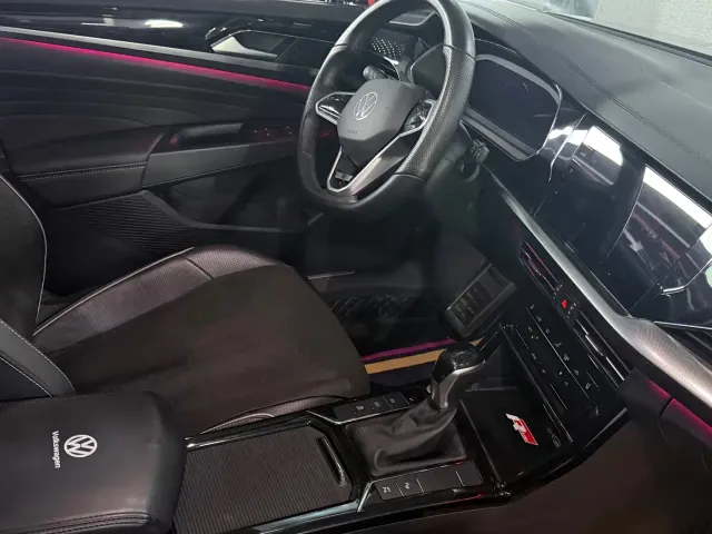 Volkswagen Passat — Фото автомобиля 11
